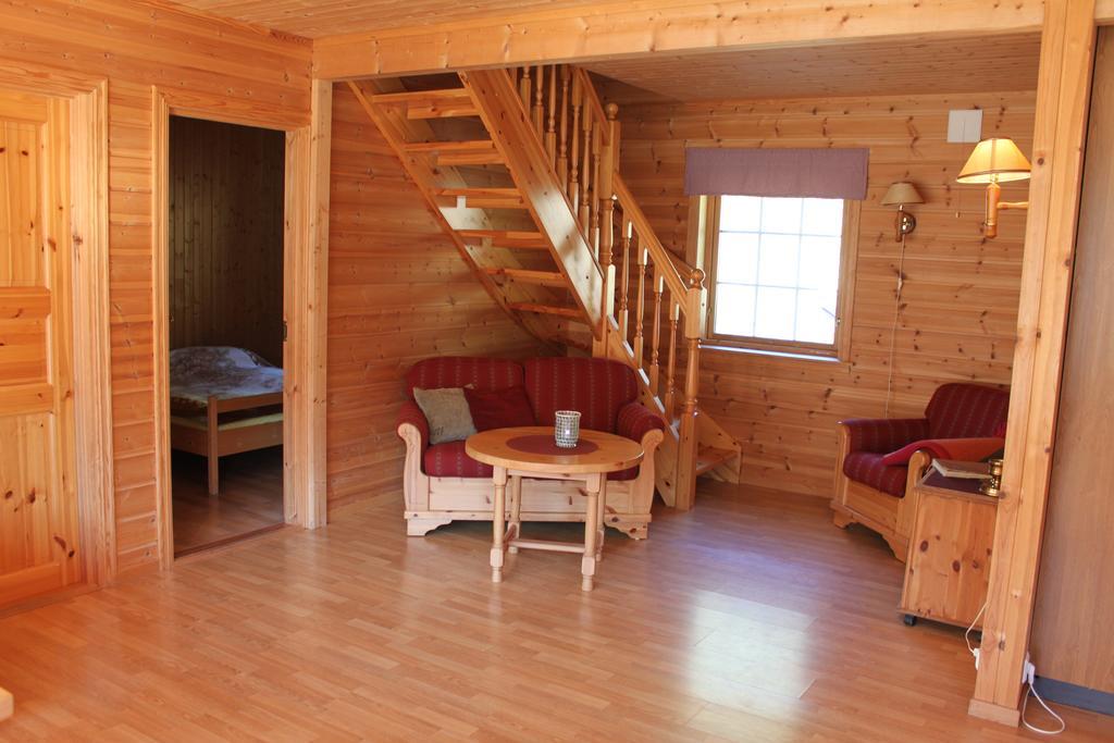 Eidsdal Camping Og Feriehus ภายนอก รูปภาพ