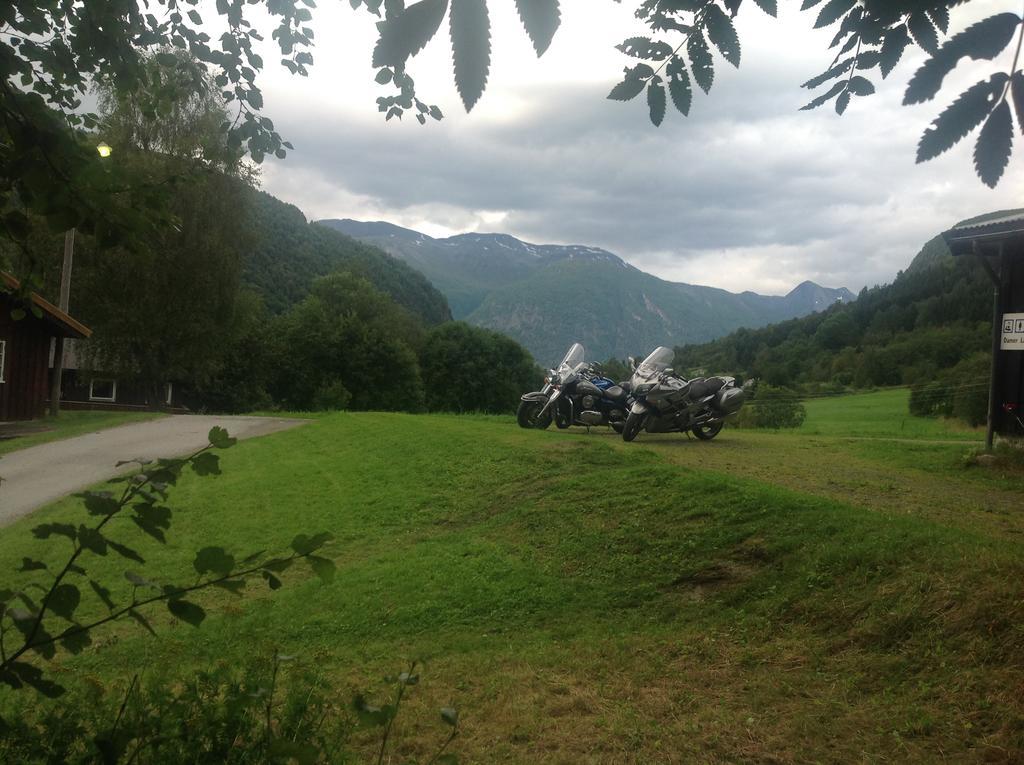 Eidsdal Camping Og Feriehus ภายนอก รูปภาพ