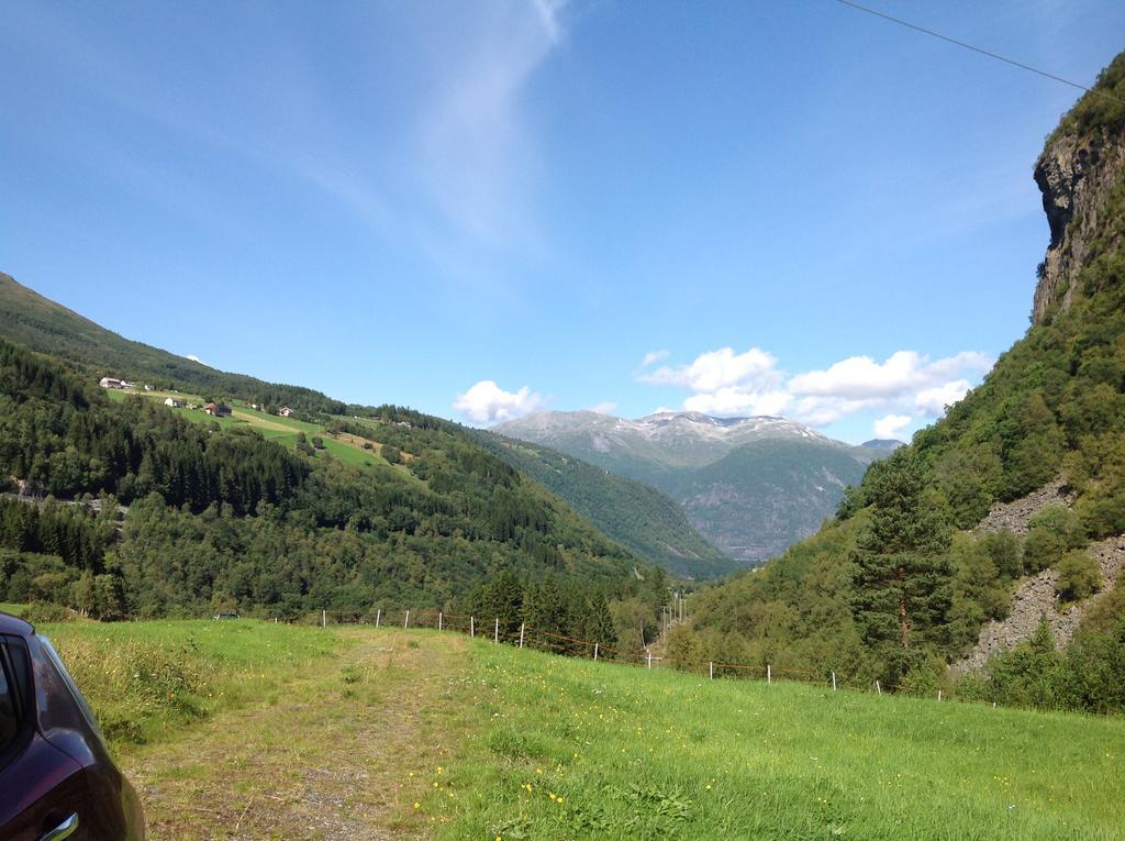 Eidsdal Camping Og Feriehus ภายนอก รูปภาพ