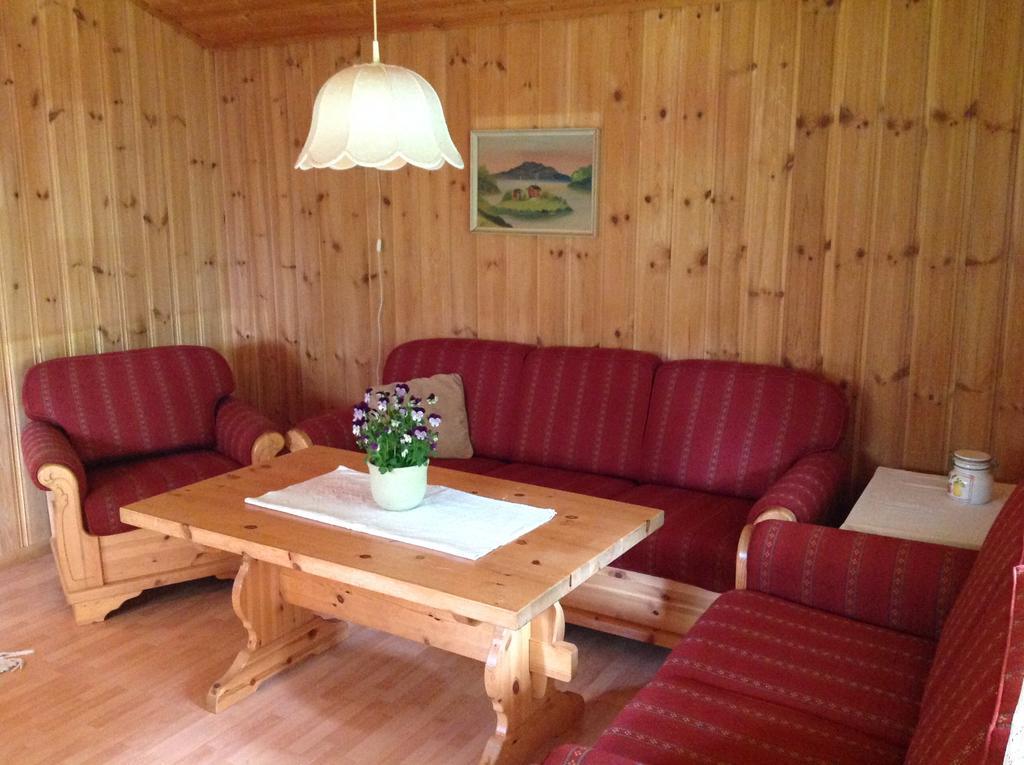 Eidsdal Camping Og Feriehus ภายนอก รูปภาพ